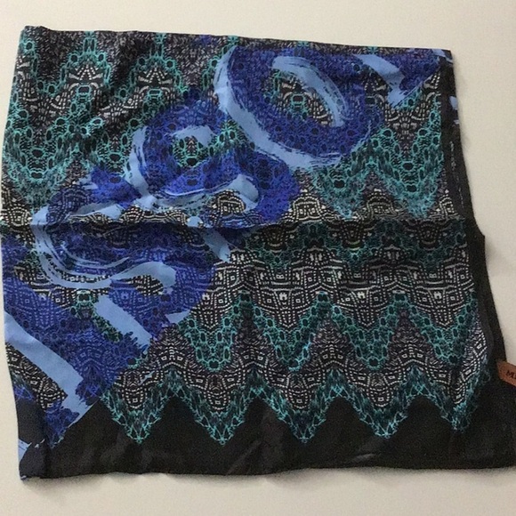 NWT Missoni $280 Printed Silk Scarf Blue - Picture 7 of 8